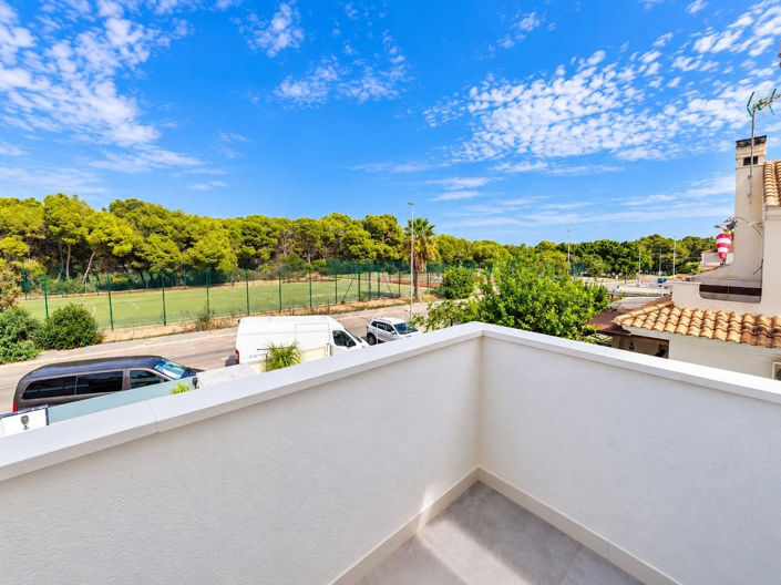 Image No.33-3 Bed Villa for sale
