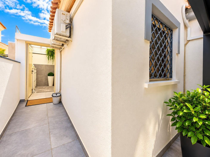 Image No.39-3 Bed Villa for sale