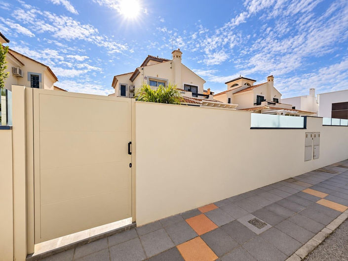 Image No.40-3 Bed Villa for sale