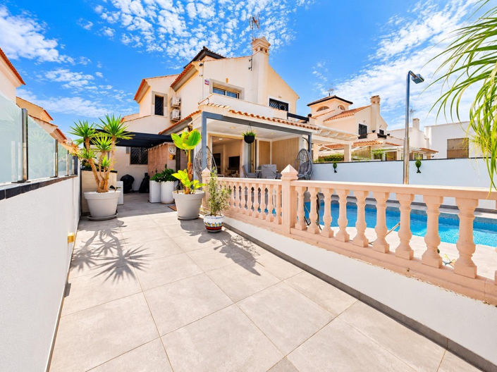 Image No.41-3 Bed Villa for sale