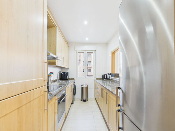 Image No.10-3 Bed Apartment for sale