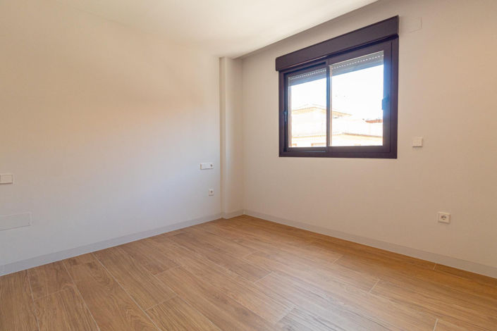 Image No.19-3 Bed Villa for sale