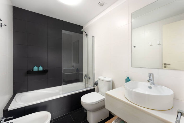 Image No.23-2 Bed Apartment for sale