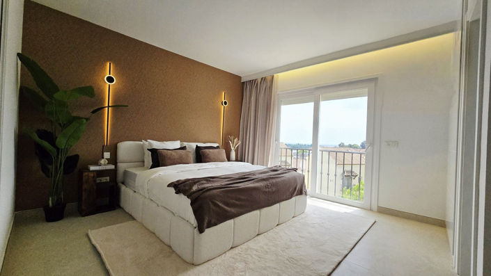 Image No.15-4 Bed Townhouse for sale