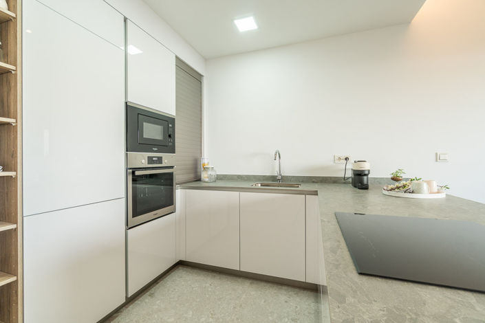 Image No.8-2 Bed Apartment for sale