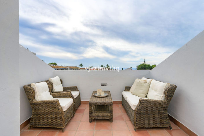 Image No.26-3 Bed Townhouse for sale