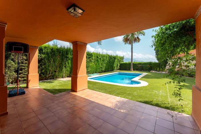 Image No.2-3 Bed Villa for sale