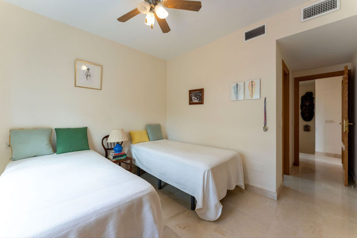 Image No.27-3 Bed Villa for sale