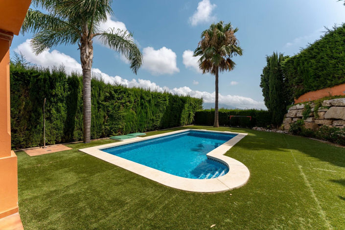 Image No.3-3 Bed Villa for sale