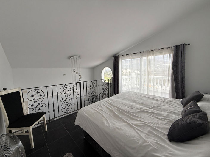 Image No.20-4 Bed Villa for sale