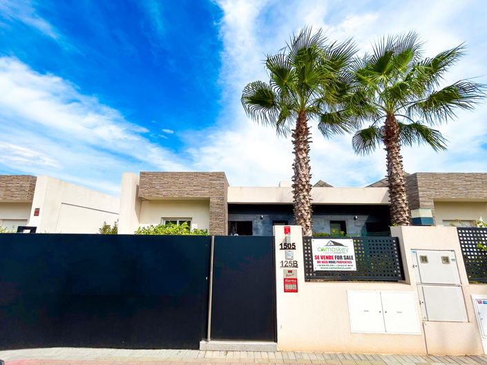 Image No.45-3 Bed Villa for sale