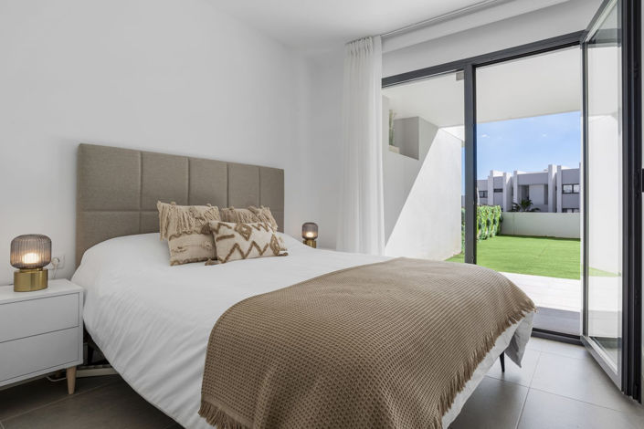 Image No.16-2 Bed Apartment for sale