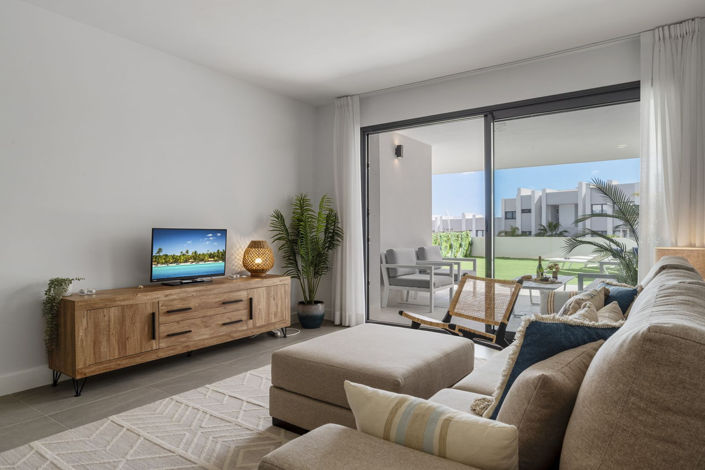 Image No.8-2 Bed Apartment for sale