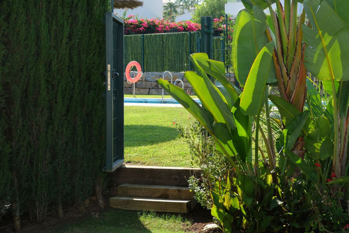 Image No.48-3 Bed Semi-Detached for sale