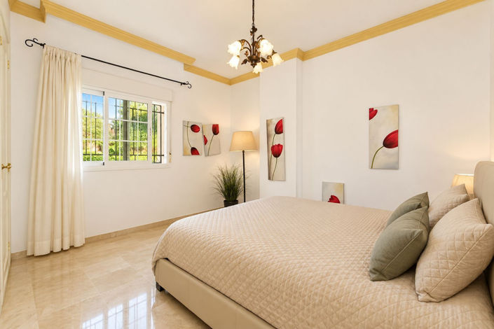 Image No.16-3 Bed Apartment for sale