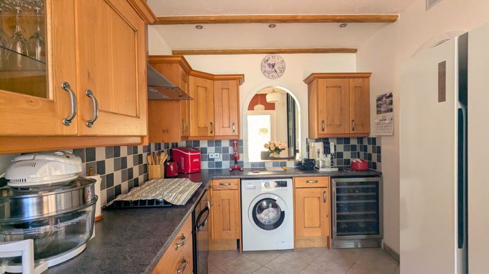 Image No.18-3 Bed Villa for sale