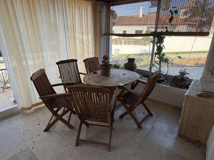 Image No.9-2 Bed Townhouse for sale