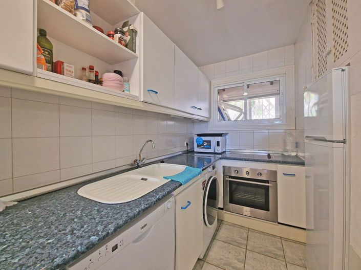 Image No.26-2 Bed Apartment for sale