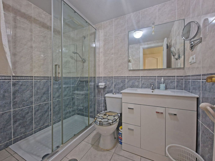 Image No.32-2 Bed Apartment for sale