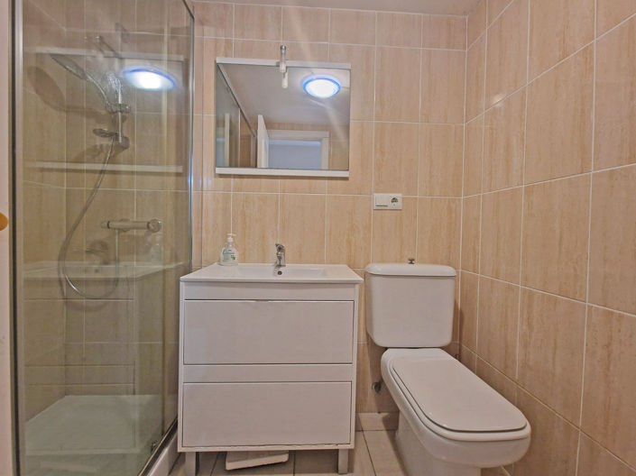 Image No.37-2 Bed Apartment for sale