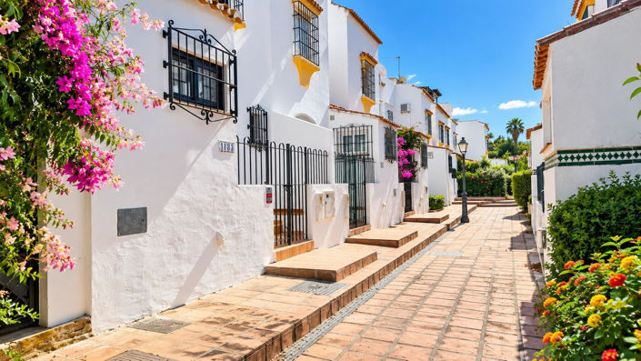 Image No.32-3 Bed Townhouse for sale