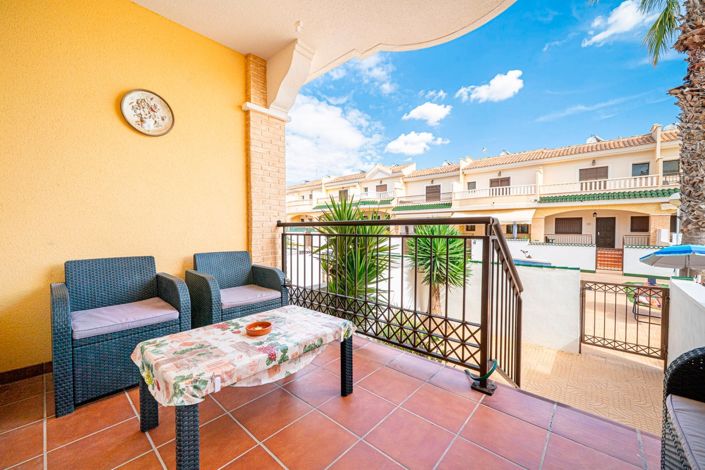 Image No.3-2 Bed Townhouse for sale