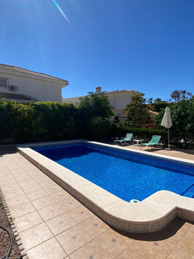 Image No.23-3 Bed Semi-Detached for sale