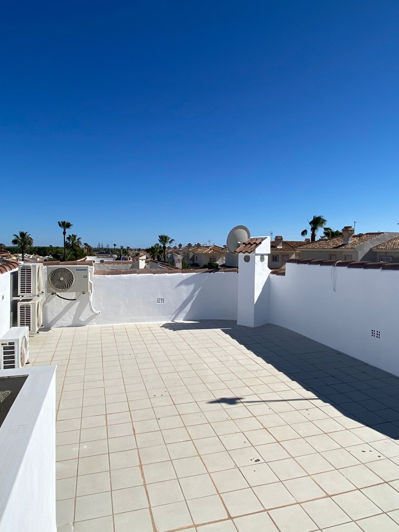 Image No.36-3 Bed Semi-Detached for sale