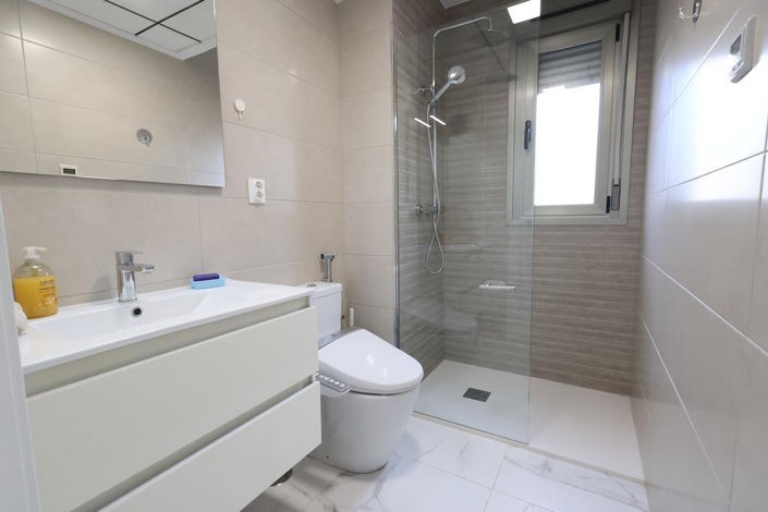 Image No.17-3 Bed Villa for sale