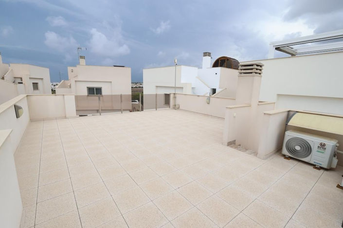 Image No.19-3 Bed Villa for sale