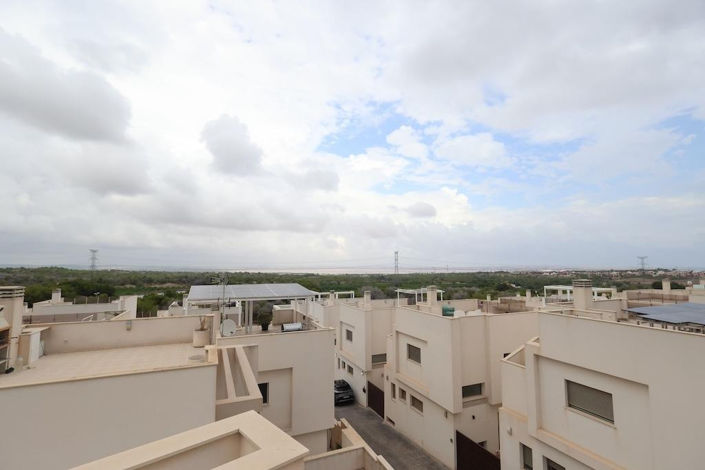 Image No.23-3 Bed Villa for sale