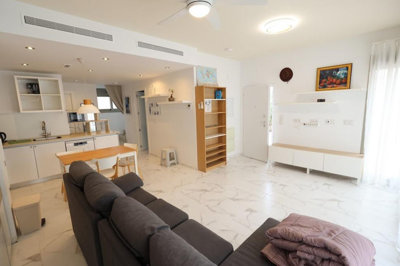 1447-690425-78d1f4f8b6655591b02d22fabb36a692d