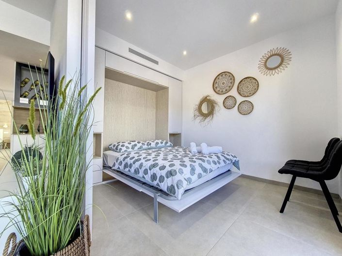 Image No.38-3 Bed Penthouse for sale