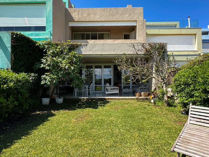 Image No.6-4 Bed Semi-Detached for sale