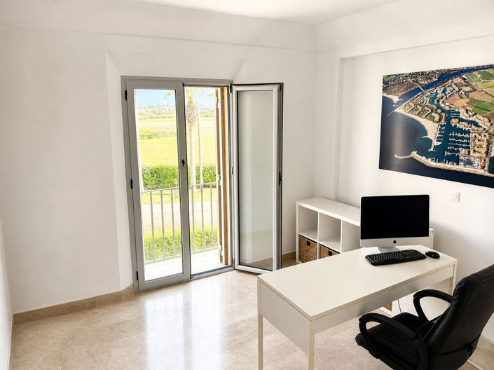 Image No.17-3 Bed Penthouse for sale