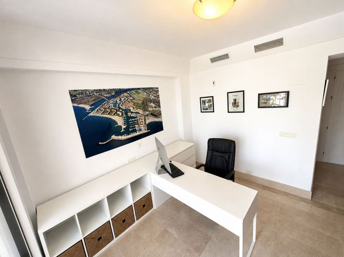 Image No.18-3 Bed Penthouse for sale