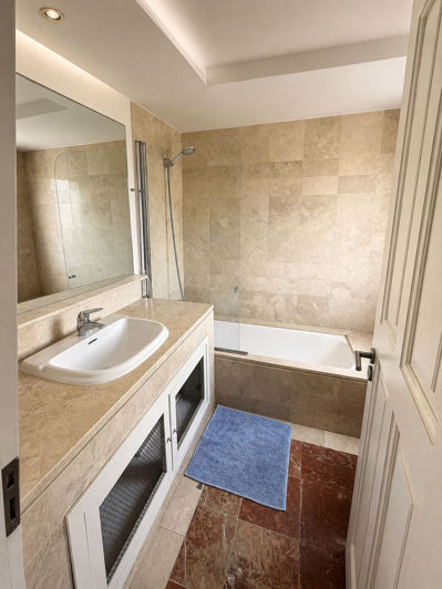 Image No.20-3 Bed Penthouse for sale