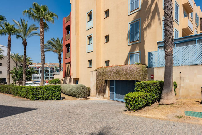 Image No.19-3 Bed Apartment for sale