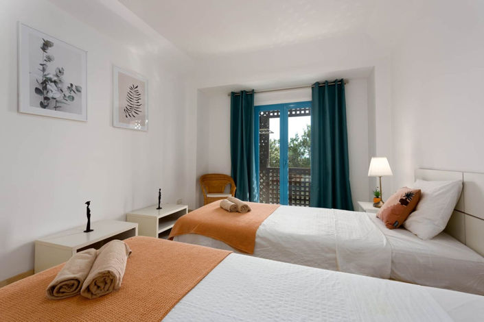Image No.25-3 Bed Apartment for sale