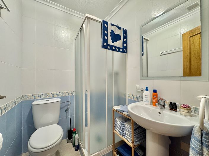 Image No.22-2 Bed Apartment for sale