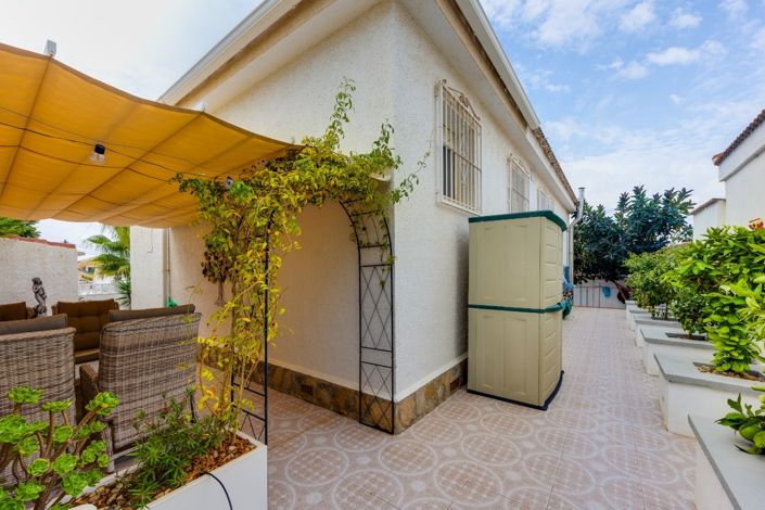 Image No.27-4 Bed Villa for sale