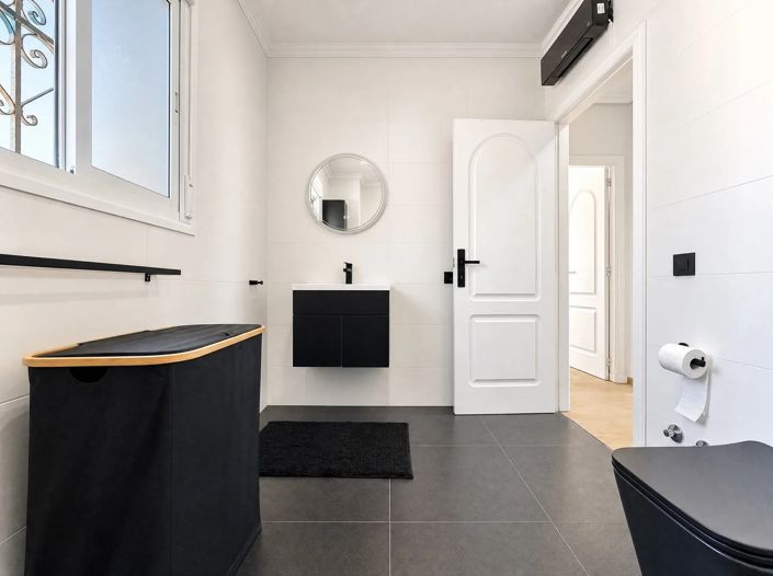 Image No.29-3 Bed Semi-Detached for sale