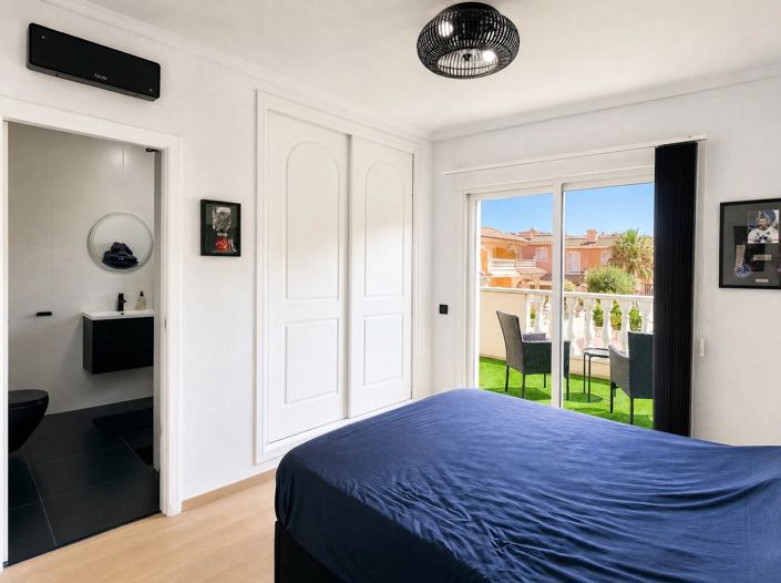 Image No.34-3 Bed Semi-Detached for sale