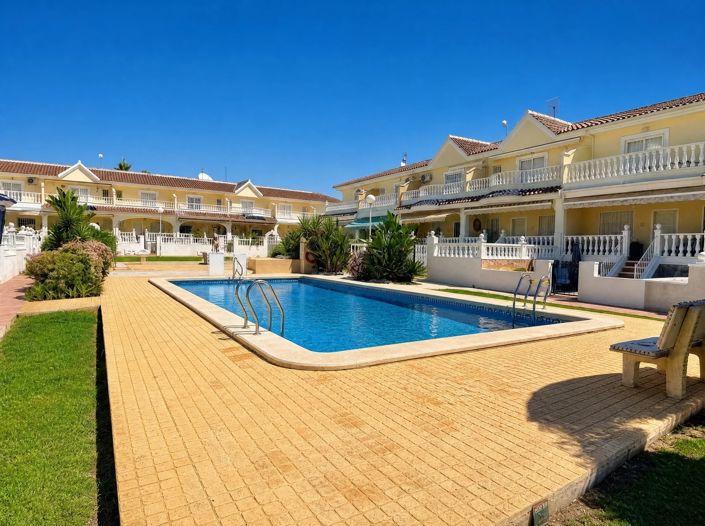 Image No.9-3 Bed Semi-Detached for sale