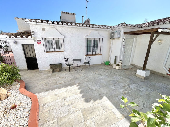 Image No.25-3 Bed Villa for sale