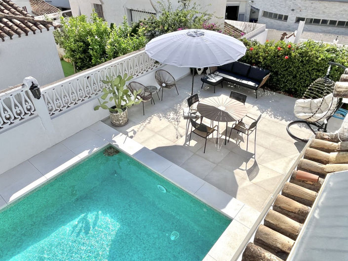 Image No.3-3 Bed Villa for sale