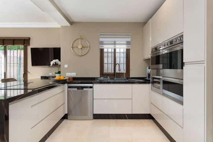 Image No.49-5 Bed Villa for sale