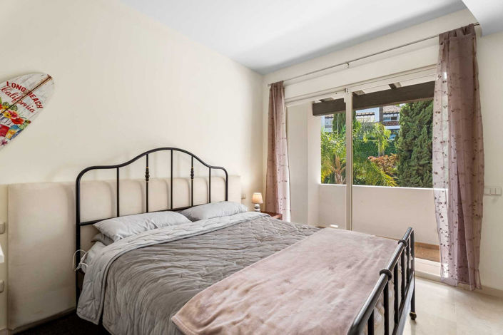 Image No.24-3 Bed Townhouse for sale