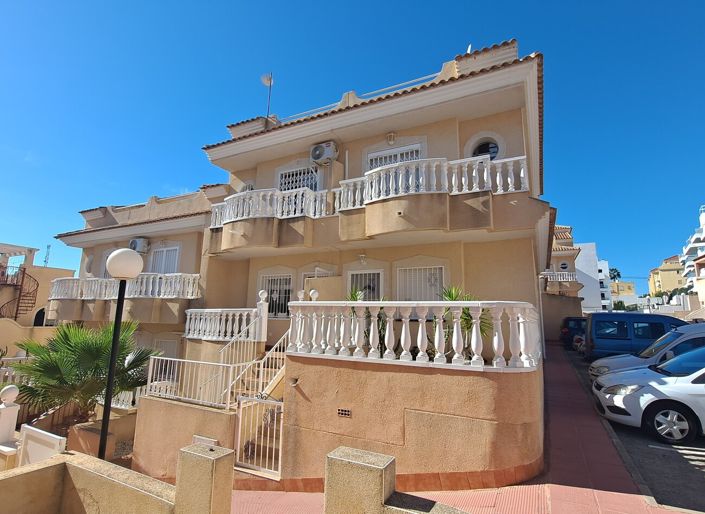 Image No.2-Casa adosada con 2 dormitorios en venta