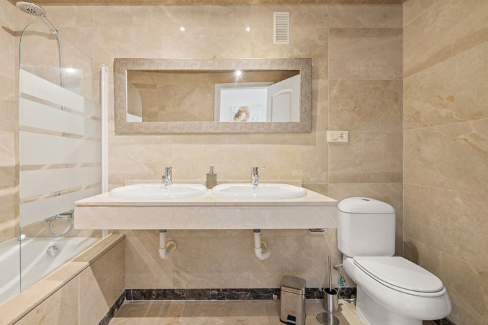 Image No.15-2 Bed Apartment for sale